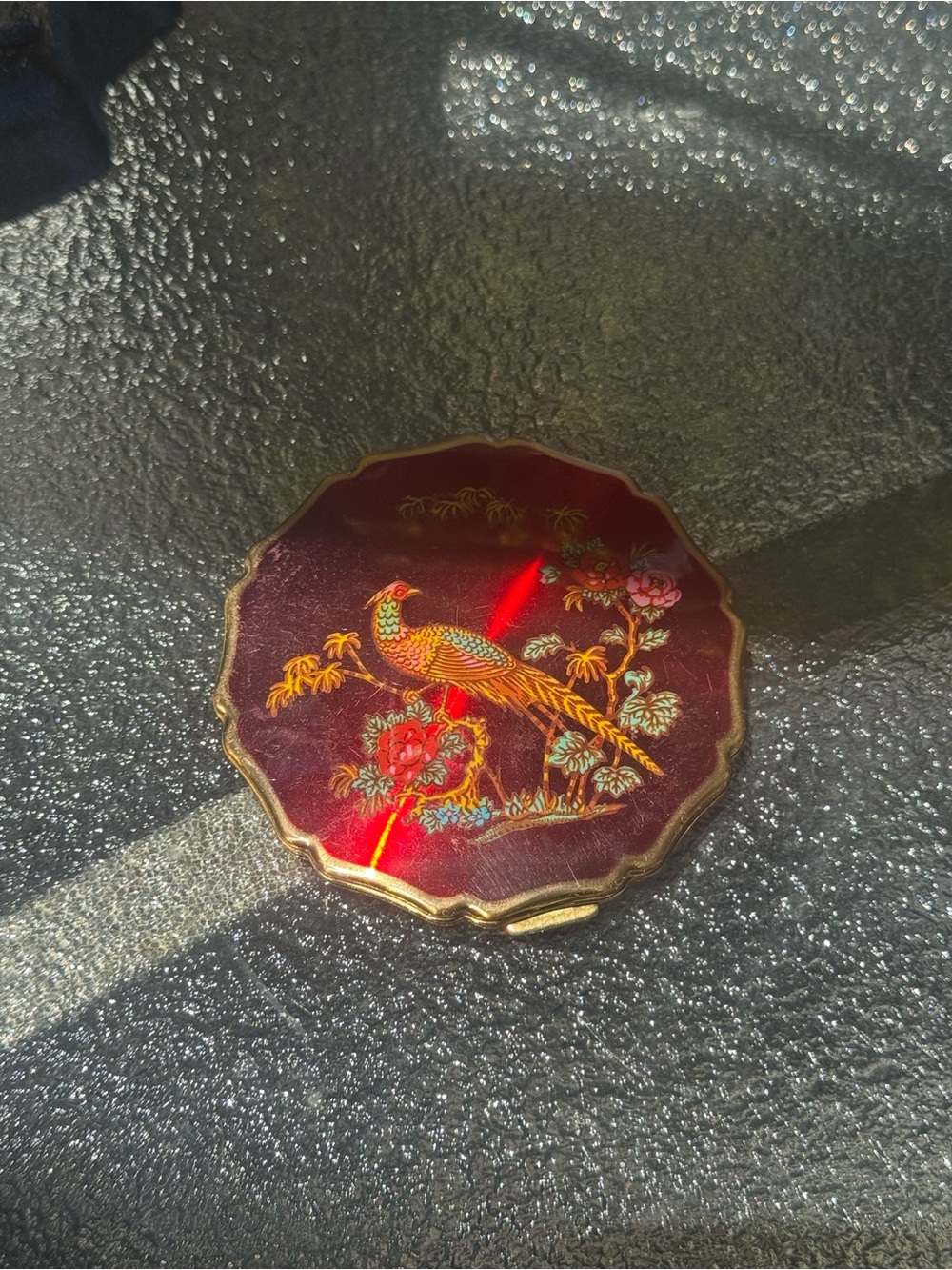 Vintage 1960s Stratton Compact
